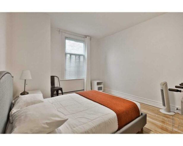 Appartement 4 1_2 à louer a 5602 Rue Saint-Urbain Plateau Mont-Royal