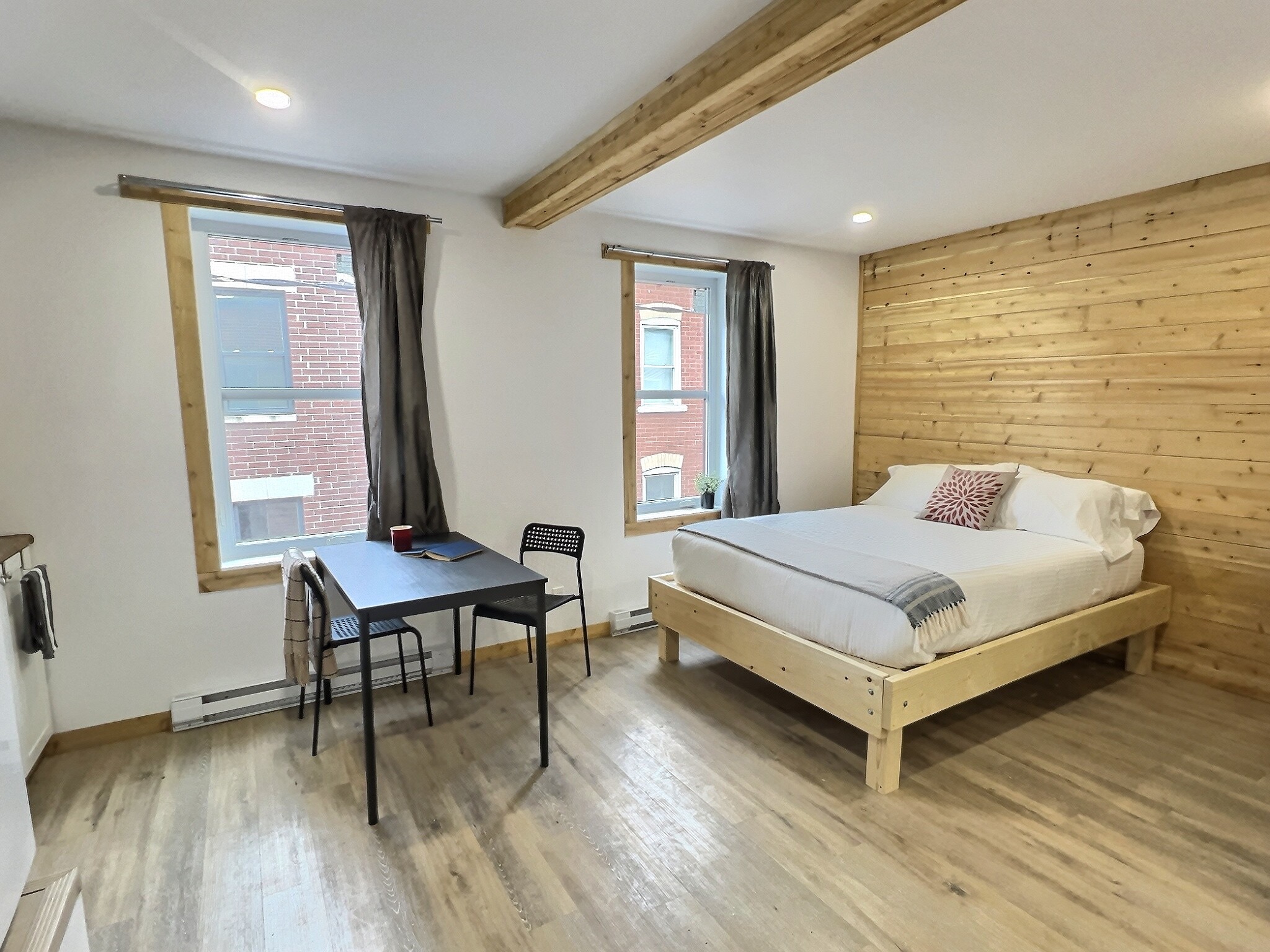 Studios et Appartements 1 ½, 2 ½, 3 ½ Meublés et Tout Inclus