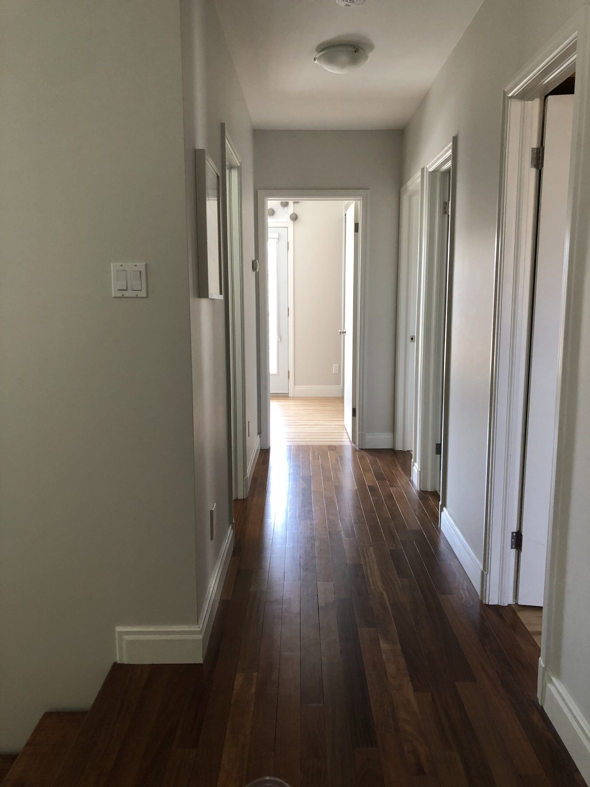 Maison de Ville spacieuse (200 m2) avec jardin privé – Refaite à neuf – 4 CC – Au coeur de Petite Patrie, proche de tout!