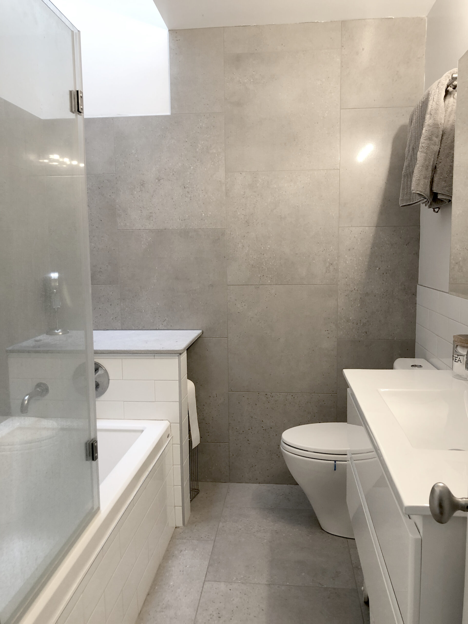 Maison de Ville spacieuse (200 m2) avec jardin privé – Refaite à neuf – 4 CC – Au coeur de Petite Patrie, proche de tout!