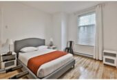 Beau appartement 4 1 2 très calme situe a 5602 rue Saint-Urbain à Montréal a plateau Mont-royal