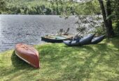 Chalet à Québec au bord de l’eau – secteur Lac-Beauport