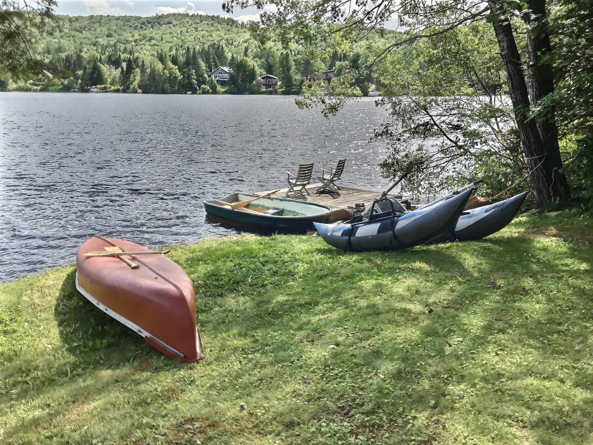 Chalet à Québec au bord de l’eau – secteur Lac-Beauport