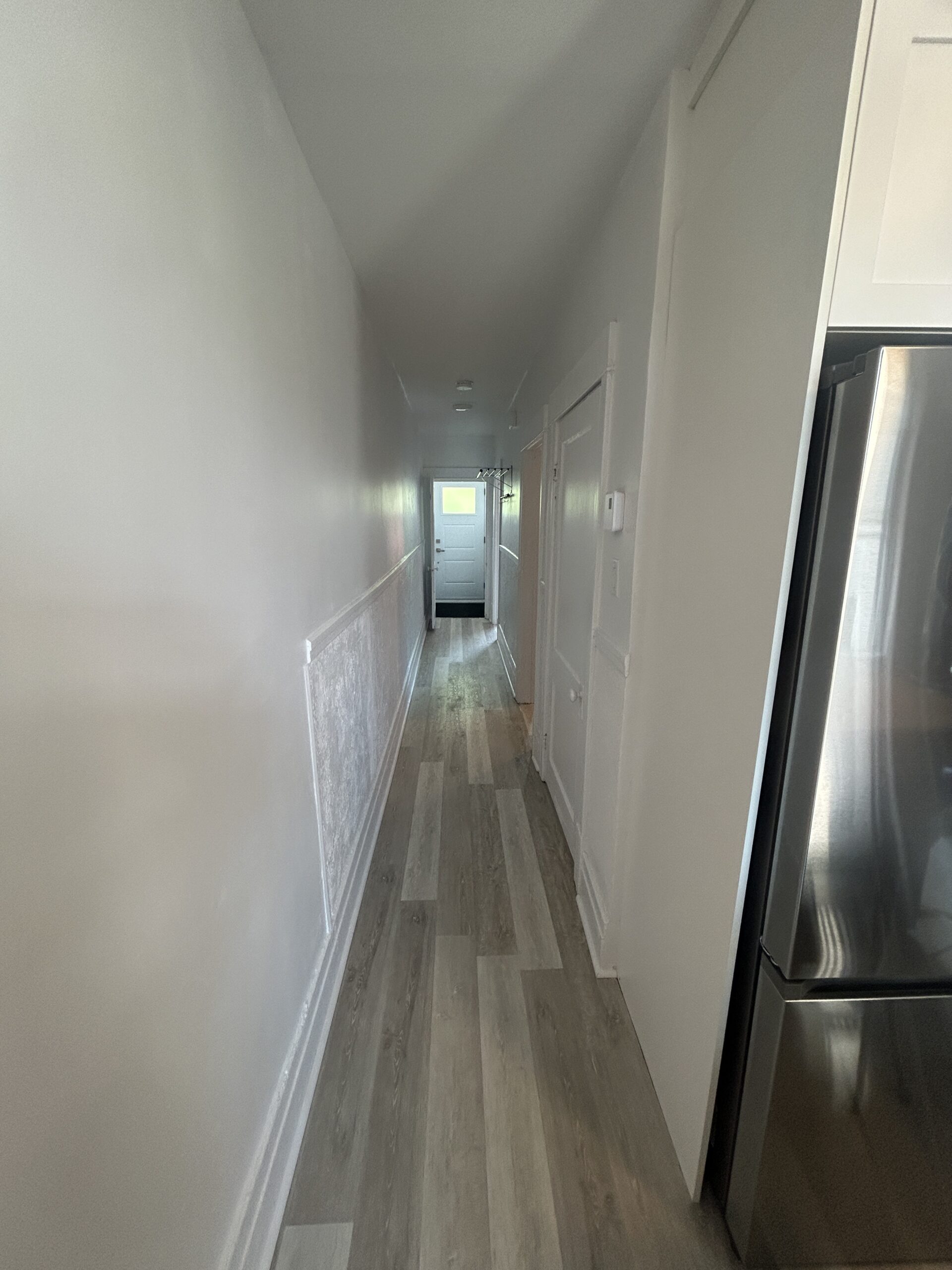 3 ½ Meublé à Louer – Vivez au-dessus du Jardin Botanique!