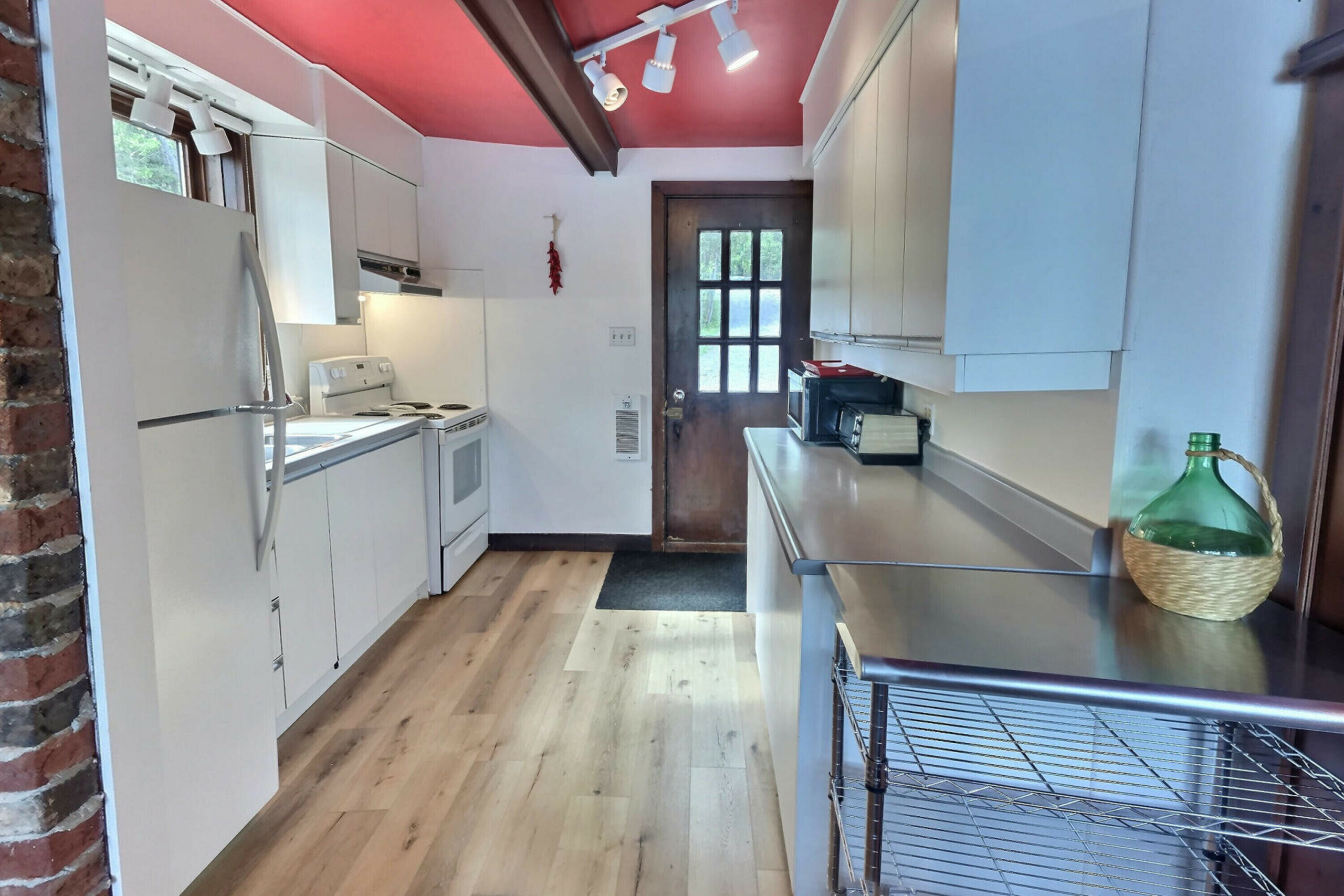 Chalet à Québec au bord de l’eau – secteur Lac-Beauport