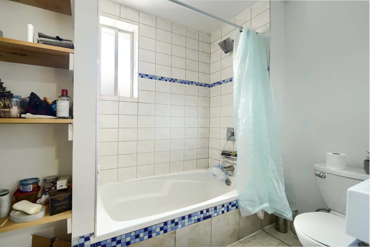 Lumineux appartement 4 1/2 (2 chambres)