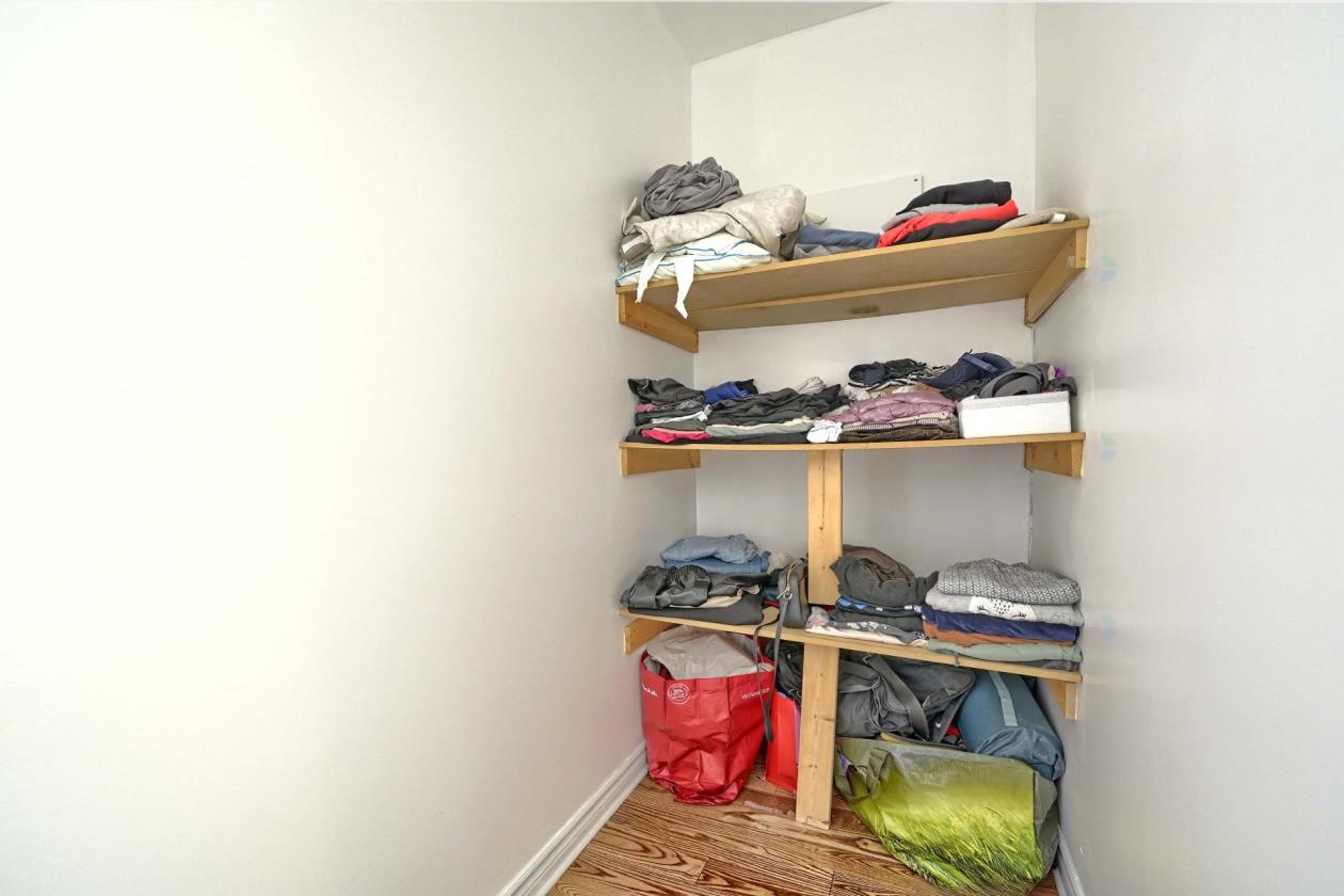 Lumineux appartement 4 1/2 (2 chambres)