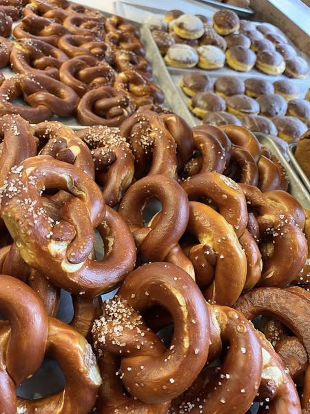 Boucherie, Charcuterie, Fromagerie