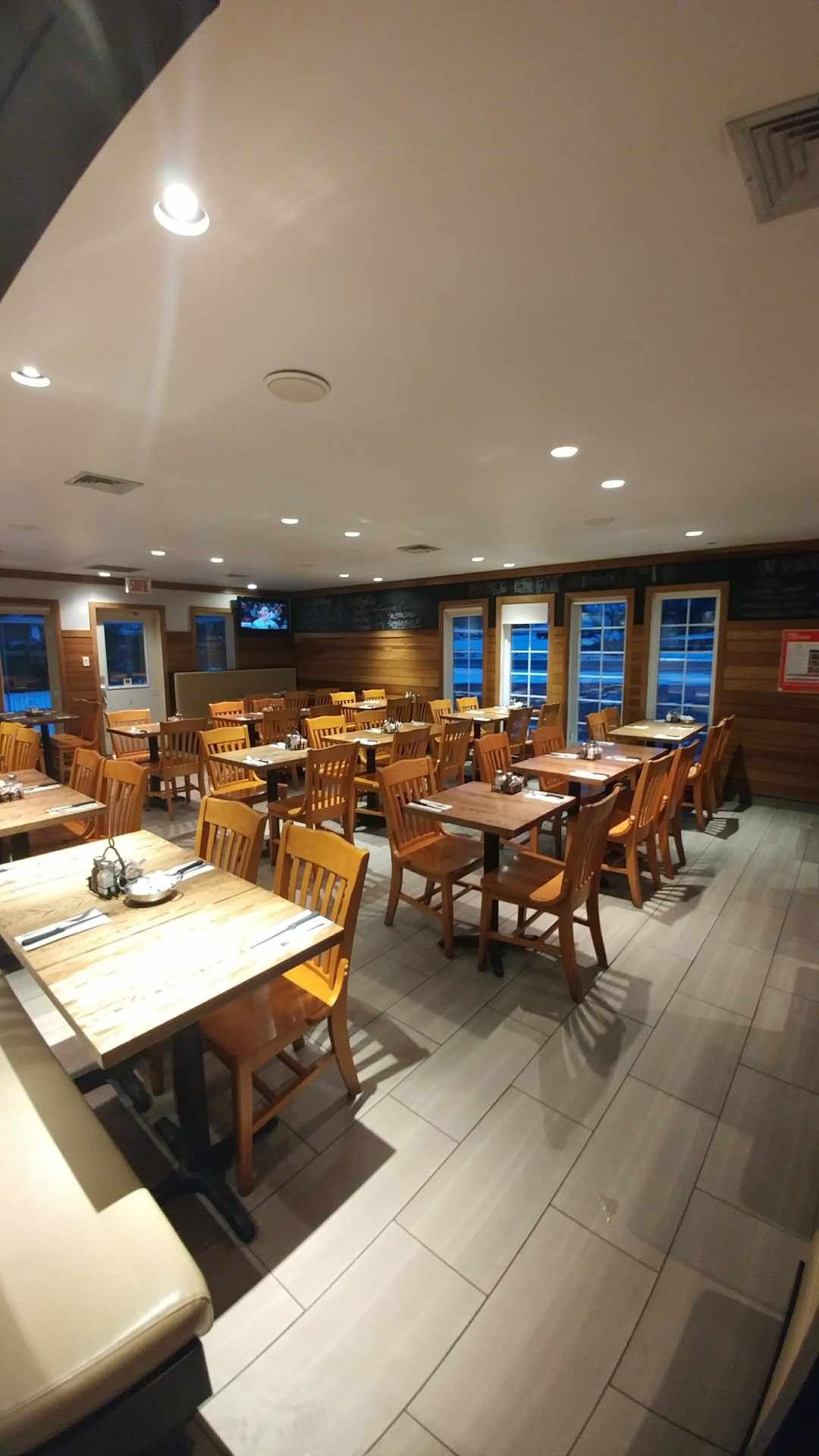 Restaurant à Vendre . $549,000