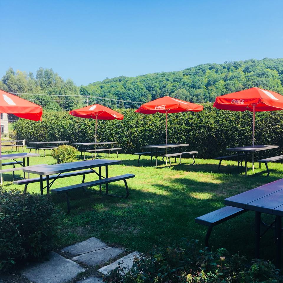 Restaurant à Vendre . $549,000