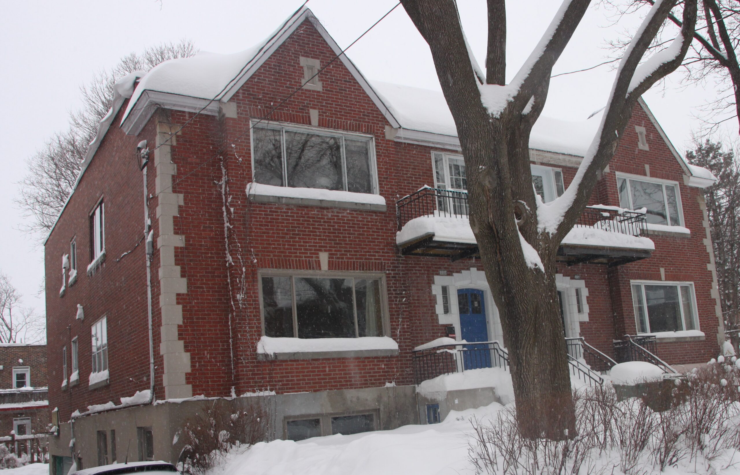 6 1/2 rénové, Métro Snowdon, CDN NDG, 2500$ chauffé