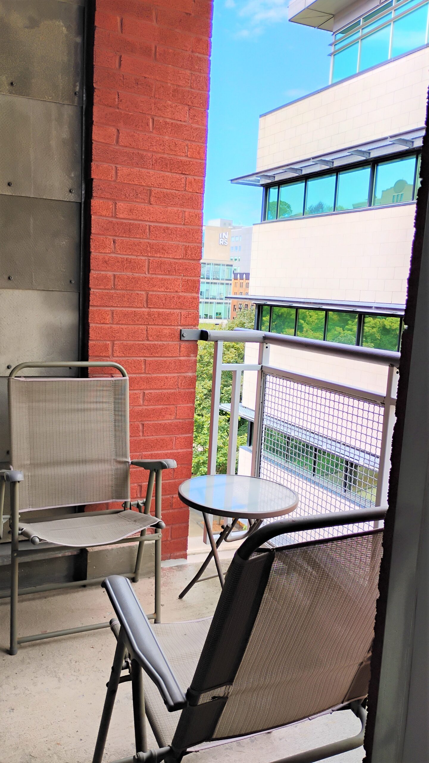 100% furnished and equipped_1 bedroom_58m2_Quebec Downtown_Saint Roch