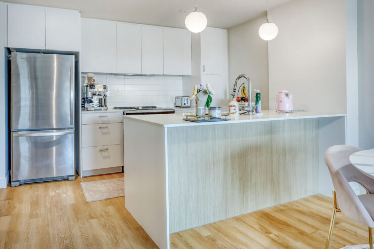 Brossard | Grand 3 1/2 | Construction récente | Cession de bail