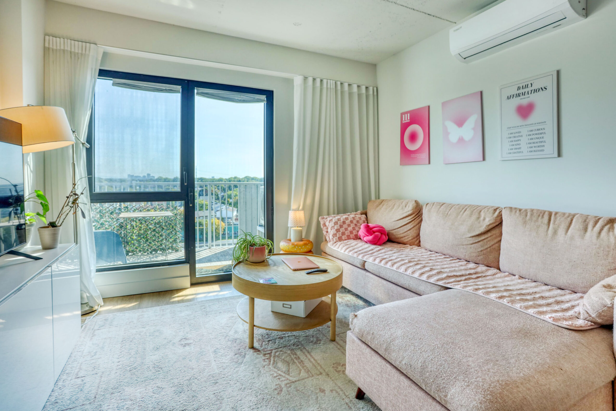 Brossard | Grand 3 1/2 | Construction récente | Cession de bail