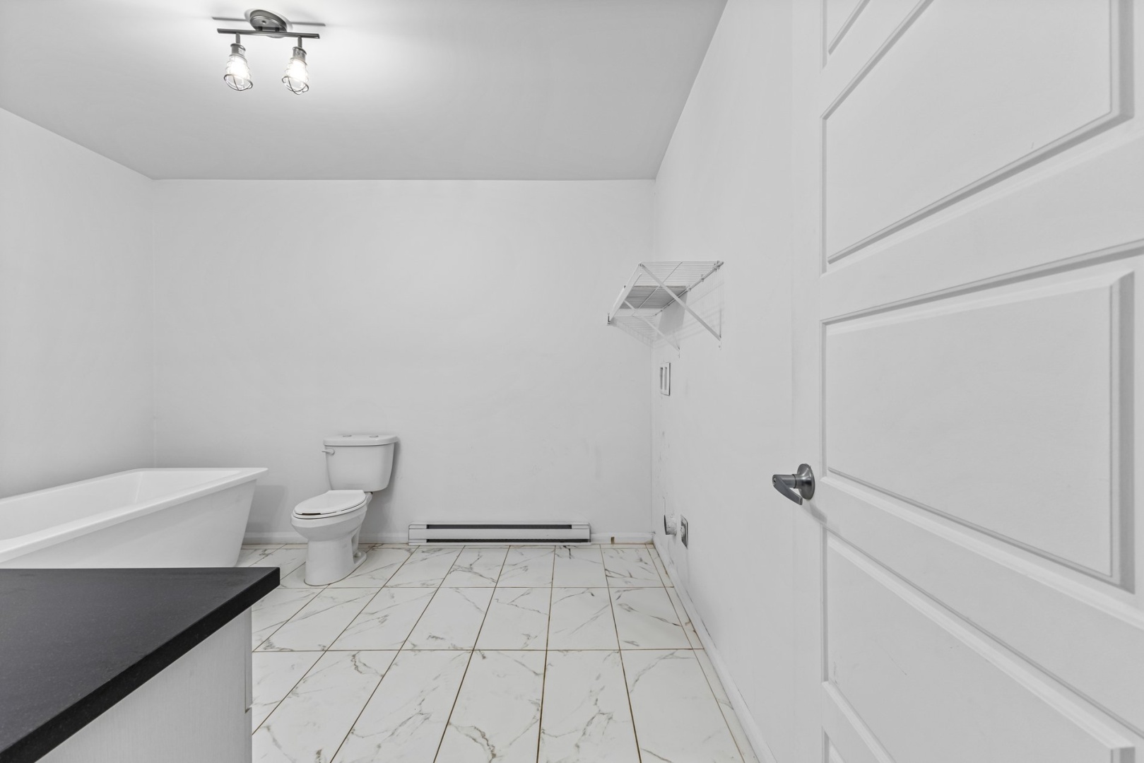 Appartement de 2 chambres et 1 salle de bain