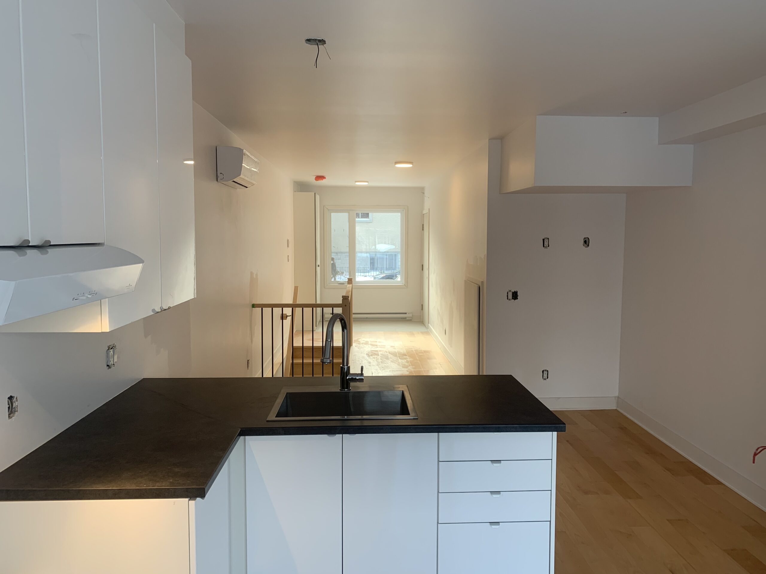 📍 5 1/2 à louer – Villeray, en face du métro Fabre (H2E 2G3)