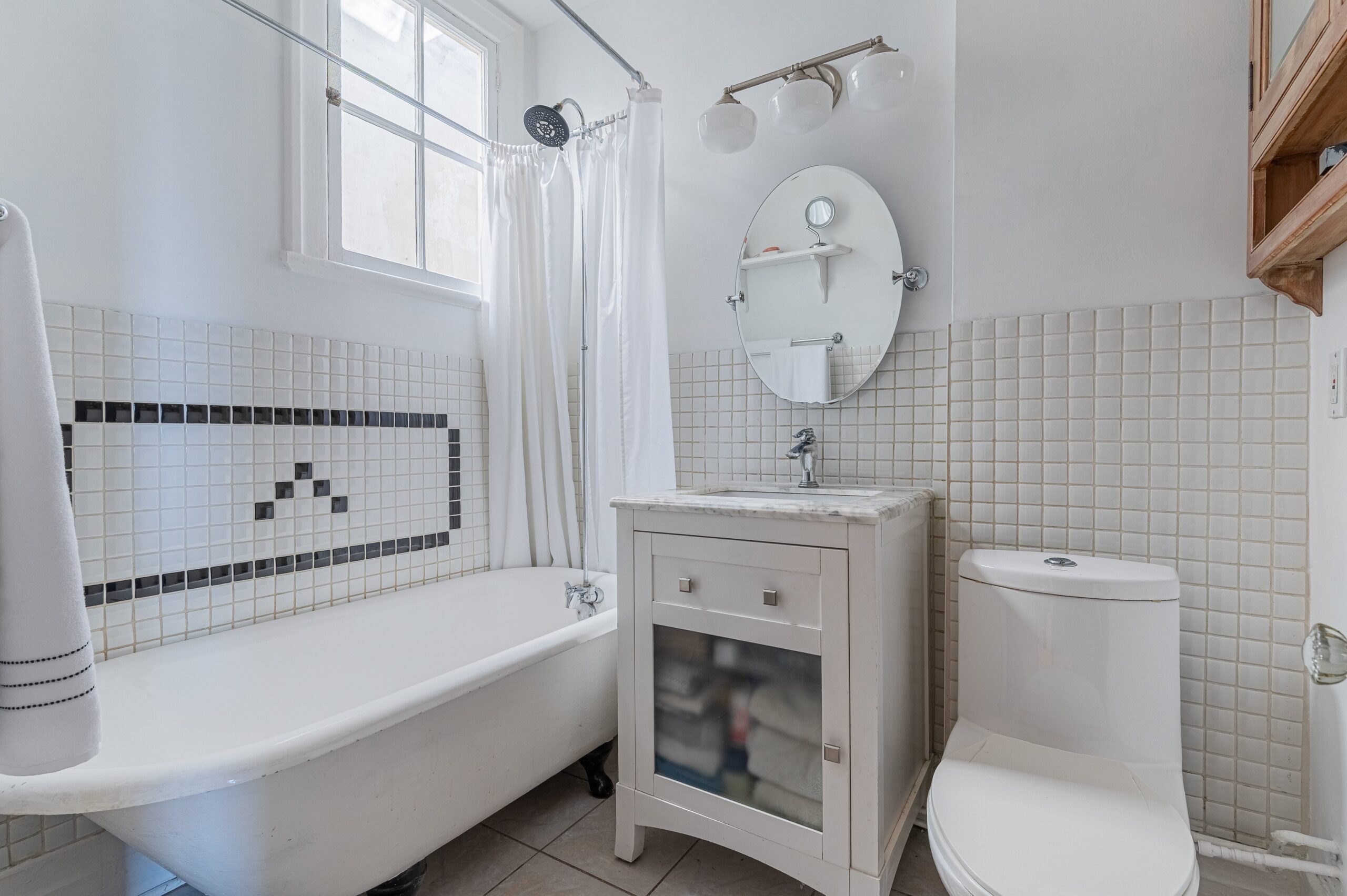 Condo indivis de charme à vendre situé au coeur d’un quartier prisé de Verdun.
